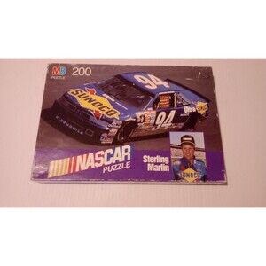 Vintage Sterling Martin 200 pcs Nascar Car Puzzle NOS